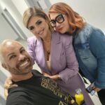 Araceli González Instagram - Ayer en @holatv . Maravilloso lugar, hermosa energía. Gracias Maia por el recibimiento. Gracias @natashacheijtv por la calidez. Hair&Makeup @lolaestermakeuphair @cubamboystylist . Los amoooo Style @tvtrendy quién sabe cómo hacerlo de años. Eligiendo de nuestros diseñadores lo mejor para mi! Te quiero ❤️ @menage_a_trois_boutique @cartagenabysf Labial velvet con ácido Hialuronico: Sand. @g.aracosmetics @araceliweb Miami , 2023