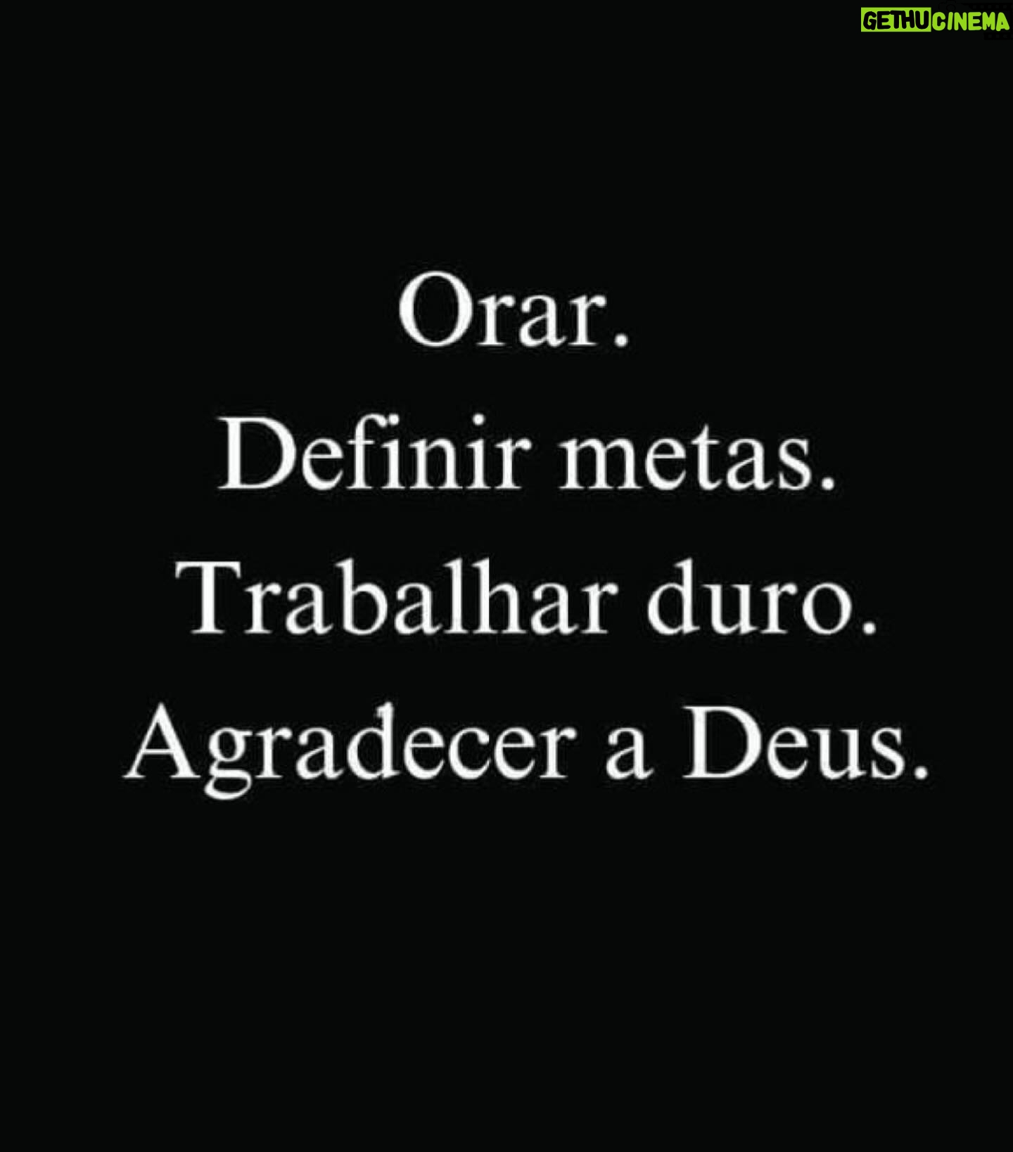 Arcrebiano Araújo Instagram - Nas terças-feiras, qual seria o seu humor? Me conte nos comentários 👇🏼🙂↔️