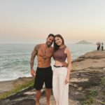Arcrebiano Araújo Instagram – gravar assim fica fácil ♥️
–
–
–
Em Breve @julietaeromeuofilme na @primevideobr 🎥