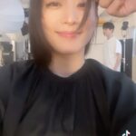 Arden Cho Instagram – Having fun on set in Korea ^^ 너무 재밌는 촬영!  What do you think about this style? Yay or nay? 이런 스타일 어때요?? Can’t wait to see the photos! 사진들 기대 됩니다!