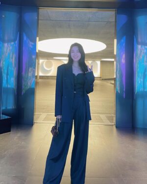 Arden Cho Instagram - 한국에서 좋은 시간 보내고 있습니다!! ☺️✌🏼
