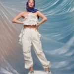 Arden Cho Instagram – @Arden_Cho is setting boundaries with the “glass half-empty” people in her life.

“In Korean, there’s this word called ‘jeong,’ which is a very beautiful word. There isn’t a direct translation in English, but it’s sort of a shared love between people. Basically ‘jeong’ was the reason I had held on to so many different types of people in my life for so many years. There was a point when I realized sometimes you just have to cut that ‘jeong.’” — #ArdenCho

At the link in bio, Arden shares how she found her light 💡

Credits✨
Talent: @arden_cho
Photographer: @jasonkimstudio
Writer: @lori.keong
Beauty Direction: @gouldhallie
Creative Direction: @jennabrillhart
In Partnership with: @levis
Makeup Artist: @makeupsang
Hairstylist: @terrarosepuncerelli
Manicurist: @nailsbydiem
Stylist: @itsamandalim
Producer: @kellychiello
Video Director: @justinedg3
Social Director: @yagirlstar
DP: @bsmith_bs
AC: @sullivan_dereks
Set Designer: @codycr
Production Assistant: @amanda.lauro
Booking: @talentconnectgroup
Project Management: @ianyesok