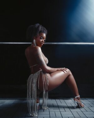 Ari Lennox Instagram - Happy Birthday beautiful baby 😋
