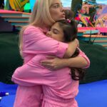 Ariana Greenblatt Instagram – Our strike starts soon so I wanted to make my final post about Barbie before you all get to see it! Thank you to everyone who helped make Barbie come to life. I will forever cherish this movie and Sasha. I hope you love it as much as I do.  Working with Greta and the entire cast was a dream. Special thank you to Margot, talking to you about boys and music will always be my favorite memories. Ur my big sister always and forever ♾️ 

8 days till it’s yours🥹

I love you Barbie💗🪽