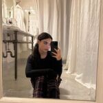 Ariana Greenblatt Instagram - same picture in the same place 6 times🌱