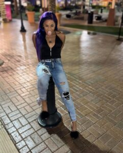 Ariane Nicole Andrew Instagram - 🦄… swipe to the last slide to see the 😜 Stream Bubblegum on all platforms @mougleta