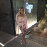 Ariane Nicole Andrew Instagram - Do blondes have more fun?