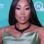 Ariane Nicole Andrew Instagram - Face slayed by @makeupby_theresaa! Hair and look by yours truly 💚 What was your favorite part of the Oscars?