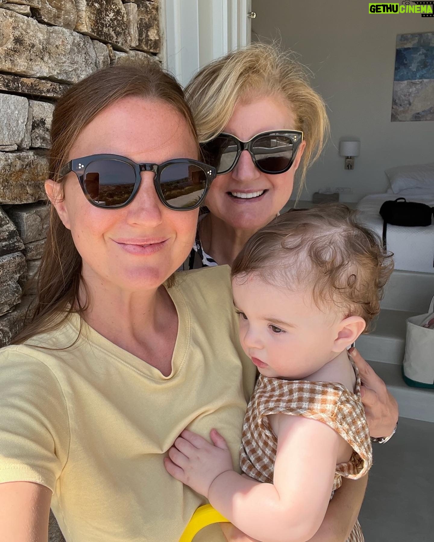 Arianna Huffington Instagram - One of my mother’s many gifts was her contagious ability to be in a constant state of wonder at the world around her. Whether she was washing dishes, feeding seagulls at the beach or reprimanding overworking businessmen, she maintained her sense of childlike wonder at life. And whenever I’d complain or was upset about something in my own life, my mother had the same advice: “Darling, just change the channel. You are in control of the clicker. Don’t replay the bad, scary movie.” Happy Mother’s Day to all mothers and mother-like figures, including my oldest daughter Christina! 💜