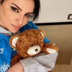 Arisa Instagram - Cari amici di #Sessaurunca, tutti i Km che ho percorso per venirvi a trovare ne sono valsi la pena. Mi avete dato tanto affetto e tanto coraggio. Siete bellissimi! Vi auguro tante cose belle ❤️ #chbbllezz 🧩