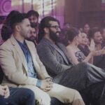 Arjun Kapoor Instagram - Silver Lining 🩶💫 Thank you @pinkvilla for awarding me with the ‘Fashion Forward Star’ of the year Outfit : @amiri #PinkvillaScreenAndStyleIconsAwards