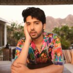 Armaan Malik Instagram – chasing sunsets 🌅 

shirt @rafu.d
pants @fearnomangear
photos @kartikkher / @xo.visuals 
styling @malvika_tater, asst. @vrutiiiiiiii