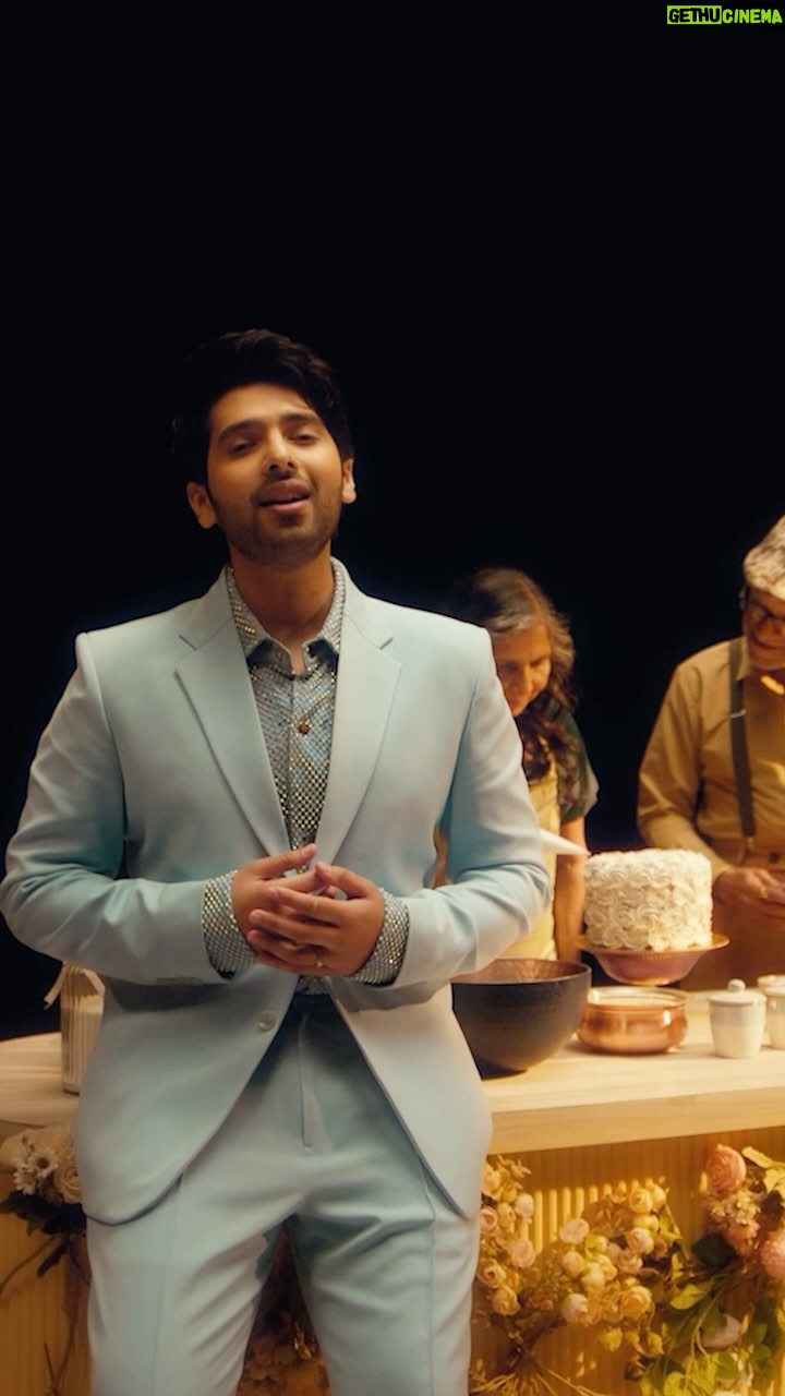 Armaan Malik Instagram - Thank you for giving our song #Always so much love 🩵 keep streaming and sharing the song with all your fav people!!!