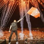 Armin van Buuren Instagram - What a weekend! Chile 🇨🇱 & Peru 🇵🇪 you have my heart 👊 Felt so good to be back, the energy was crazy! Can’t wait to be back soon 🔥