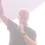 Armin van Buuren Instagram - Swipe 👉 to relive some memories from my closing set at @tomorrowlandwinter last week 🔥 Felt great to be back in the French Alps for this one 👊 You can now relive my mainstage set over on my YouTube channel!