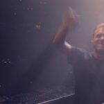 Armin van Buuren Instagram - Reliving so many memories from this weekend! My @ultra Miami mainstage set is live on my YouTube channel 🔥 Played a lot of new music, can you guess how many ID’s I played? 👀