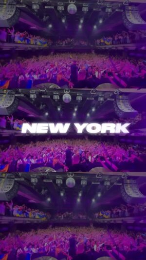 Artem Pyvovarov Instagram - New York 🇺🇸 Absolutely won my heart ⚡️⚡️⚡️
 💙💛 #pivovarov #tour #live #newyork #show #артемпивоваров #пивоваров #концерт #ньюйорк 

vidéo by @masha_briginec