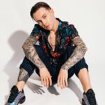 Artem Pyvovarov Instagram - Лови лето в новом номере журнала XXL @xxl @xxl_ukraine #XXL #АртемПивоваров ☀️