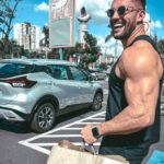 Arthur Picoli Instagram - Com o sorriso de sempre 🙏🏻❤️