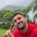 Arthur Picoli Instagram - Fim de semana de paz e calmaria para recarregar as energias… Agora bora pra mais desafios 🤟🏻