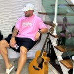 Arthur Picoli Instagram - Meninos usam rosa 🤟🏻😝