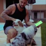 Arthur Picoli Instagram - Agora é a sua vez de me contar, você já sabia que o PagBank @pagseguro agora tem cartão de crédito onde você mesmo escolhe o limite? Isso mesmo, é só fazer uma reserva do valor que deseja ter como limite na conta rendeira. Eu já garanti o meu cartão e o limite entra aqui pra mim na hora. Super rápido! Ah, e tem mais! Esse cartão permite que você faça as suas compras online e parceladas, através do cartão virtual, enquanto não chega o seu cartão físico. Você que ainda não tem o seu cartão de crédito PagBank @pagseguro , não perca tempo, bora baixar o app, abrir sua conta e pedir já o seu!