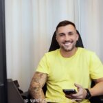 Arthur Picoli Instagram - Alguém aí tá precisando antecipar o saque do FGTS? Então se liga nessa dica: com o @pagbank , além de você conseguir fazer tudo de onde estiver, ainda tem uma das melhores taxas do mercado: 1,70%! #publi #pagbank
