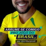 Arthur Picoli Instagram - Se tem jogo do Brasil é dia de caprichar, time! ⚽ Bora se arrumar com o @arthurpicoli pra essa partida? O craque aproveitou pra testar os produtos da linha Malbec Club Sensitive, que evitam aquele perrengue da irritação depois do barbear. Tem link na bio de Clu_B pra você garantir os seus! Já lança a braba aí: qual vai ser o placar do jogo, hein? Vamos de bolão aqui nos comentários! 👇 Produtos na tela: - Combo Malbec Club Sensitive Edição Especial (4 itens), R$ 222,60 - Creme Hidratante Facial Anti-Idade Malbec Club 50ml, R$ 89,90 - Malbec Desodorante Colônia 100ml, R$ 169,90 #ParaTodosVerem: Vídeo começa com o influenciador digital Arthur Picoli, um homem branco, de barba, cabelos castanhos. Ele tem tatuagens e está sem camisa. Arthur se apresenta e depois faz a barba com produtos da linha Malbec Club Sensitive. O kit aparece em destaque em um take. Em seguida, Arthur aplica hidratante no rosto. Ele coloca uma camiseta nas cores da Seleção, um colar e, depois, aplica fragrância. Pronto para o jogo, Arthur se despede.