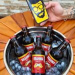 Arthur Picoli Instagram - O que você faria com R$ 100 mil no bolso? Que tal ser o herói do rolê, como eu, e ainda concorrer a prêmios? A cada 30 reais em garrafas retornáveis @ambev no @zedelivery, você pode se cadastrar no site da promoção e concorrer a até 100 mil reais e 20 mil prêmios instantâneos! Agora me conta aí qual retornável você escolhe pra hoje? E o que você faria com esse super prêmio? *Válido para garrafas de 300ml e 1L #GarrafasRetornáveisAmbev # ZeroisDoRole #BebaComModeração #Publi