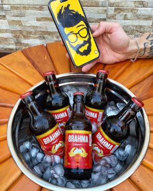 Arthur Picoli Instagram - O que você faria com R$ 100 mil no bolso?

Que tal ser o herói do rolê, como eu, e ainda concorrer a prêmios? A cada 30 reais em garrafas retornáveis @ambev no @zedelivery, você pode se cadastrar no site da promoção e concorrer a até 100 mil reais e 20 mil prêmios instantâneos!

Agora me conta aí qual retornável você escolhe pra hoje? E o que você faria com esse super prêmio?

*Válido para garrafas de 300ml e 1L

#GarrafasRetornáveisAmbev # ZeroisDoRole #BebaComModeração #Publi