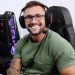 Arthur Picoli Instagram - Hoje meu papo é novamente com você que tem um negócio e quer começar a vender e atender mais clientes gastando pouco. É ela, a Minizinha NFC2, do meu parceiro PagBank @pagseguro , que vai solucionar todos os seus problemas. Com ela não precisa de aluguel, é prática, segura e cabe em qualquer lugar. Ah, e além da bateria durar até 10 horas, você ainda recebe o seu dinheiro na hora e tudo isso por apenas 12x R$1,90 no crédito ou à vista por R$22,80. E pra melhorar ainda mais, o frete é grátis. #PagBank #Minizinha #publicidade