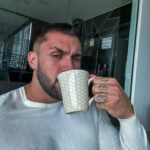 Arthur Picoli Instagram - ☕️