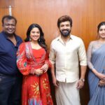 Arun Vijay Instagram - Excited to join hands with @arunvijayno1 for #AV36 - #BTG Production No. 3. Glad to start off with a pooja on this auspicious day. Here are the pictures! @arunvijayno1 #Thirukumaran @btguniversalofficial @bobbyvinodb @manojbeno @siddhi_idnani @itstanya_official @officialbalakrish @samcsmusic @tijo_tomy_ @aarun666 @johnvijayofficial @loosemada_yogi @pc.stunts.prabu_ @editoranthonyofficial @kiruthikhasekar @iambobbyantony @Monesh_H @viveka_lyricist @karthiknetha_official @teamaimpro