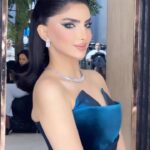 Asawer Ezzat Instagram - شو رايكم بالميك والشعر للجميلة @asawer.ezzat Hair style by @hajer.altawil Makeup by @hasan_makeupartist #hair #hairstyles #hairstylist #hairstyle #makeupartist es#explore