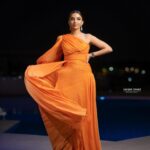 Asawer Ezzat Instagram - ادري نشرت هواي بس البرتقالي اخذ قلبي🧡🧡 شكرا حيدر 📸 @haider_photo22a
