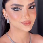 Asawer Ezzat Instagram - 🌺🥰😍🌹 @asawer.ezzat 😍🌺🌹😘🥰. Makeup by me @hasan_makeupartist Hair by @hajer.altawil @ohairerbil @ohairbeautysalon @omar.ohair #makeupartist #makeup #model