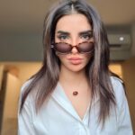 Asawer Ezzat Instagram – – وأنت إيه موهبتك؟
– بَعرف اضحك وأنا زعلان ✨.
قلادتي الجميله من @arkan.officialstore