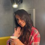 Asees Kaur Instagram - 2023 ❤️ #lastpost #2023 #newbeginnings #2024