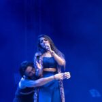 Asees Kaur Instagram - Saying thank you through pictures 😇 @i.fest @daiictofficial @spectal.management @tmtalentmanagement 📸- @devthakkarz @karanghodapictures @its_kishan_creation #aseeskaur #live #ahemdabad