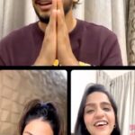 Asees Kaur Instagram - Getting so many msgs for the live with @munawar.faruqui @realhinakhan for our song #HalkiHalkiSi @saaj__bhatt Sharing a snippet for those who missed it …. Don’t be sad & enjoy a glimpse 😋 @sanjeevchaturvedi_music @playdmfofficial @anshul300 @raghav.sharma.14661