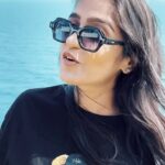 Asees Kaur Instagram - Hai koi Jawaab ? O mere Janaab !! Khair @badboyshah is gaane ka to sach me koi jawaab hi nahi 💥 @goldiesohel thank you for producing this & singing the beautiful harmonies ❤️ on biwi’s demand 🤪 Video shot by @vaanijindal Edit by @peppered_yolk Asees Kaur, Badshah, Jawaab