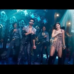 Asees Kaur Instagram - 🎼 Teri baaton mein aisa uljha jiya 🎼
We’ve been saying it for so long...it’s time for you to sing it
Title track out now!

#TeriBaatonMeinAisaUljhaJiya in cinemas this Valentine’s week, 9th February 2024!
@shahidkapoor @kritisanon @real.amitjoshi @i_aradhana_
#DineshVijan #JyotiDeshpande @laxman.utekar
@sharadakarki @pvijan @maddockfilms @officialjiostudios @raghavworldwide @tanishk_bagchi #aseeskaur @itsganeshwaghela @alwaysjani @jishnudop @penmovies