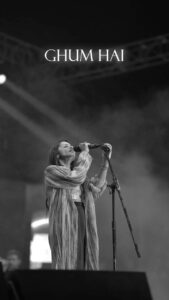 Asees Kaur Instagram - Just a glimpse !! #ikkudi #aseeskaur #live