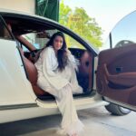 Asees Kaur Instagram - Naya gaana 🩵 Go & listen now #LofiLove on your favourite streaming platform 🩷