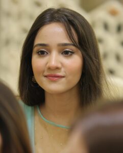 Ashi Singh Instagram - Just a post adoring my candid moments 🦋 . #AshiSingh #Karan’sMarriage #Candid