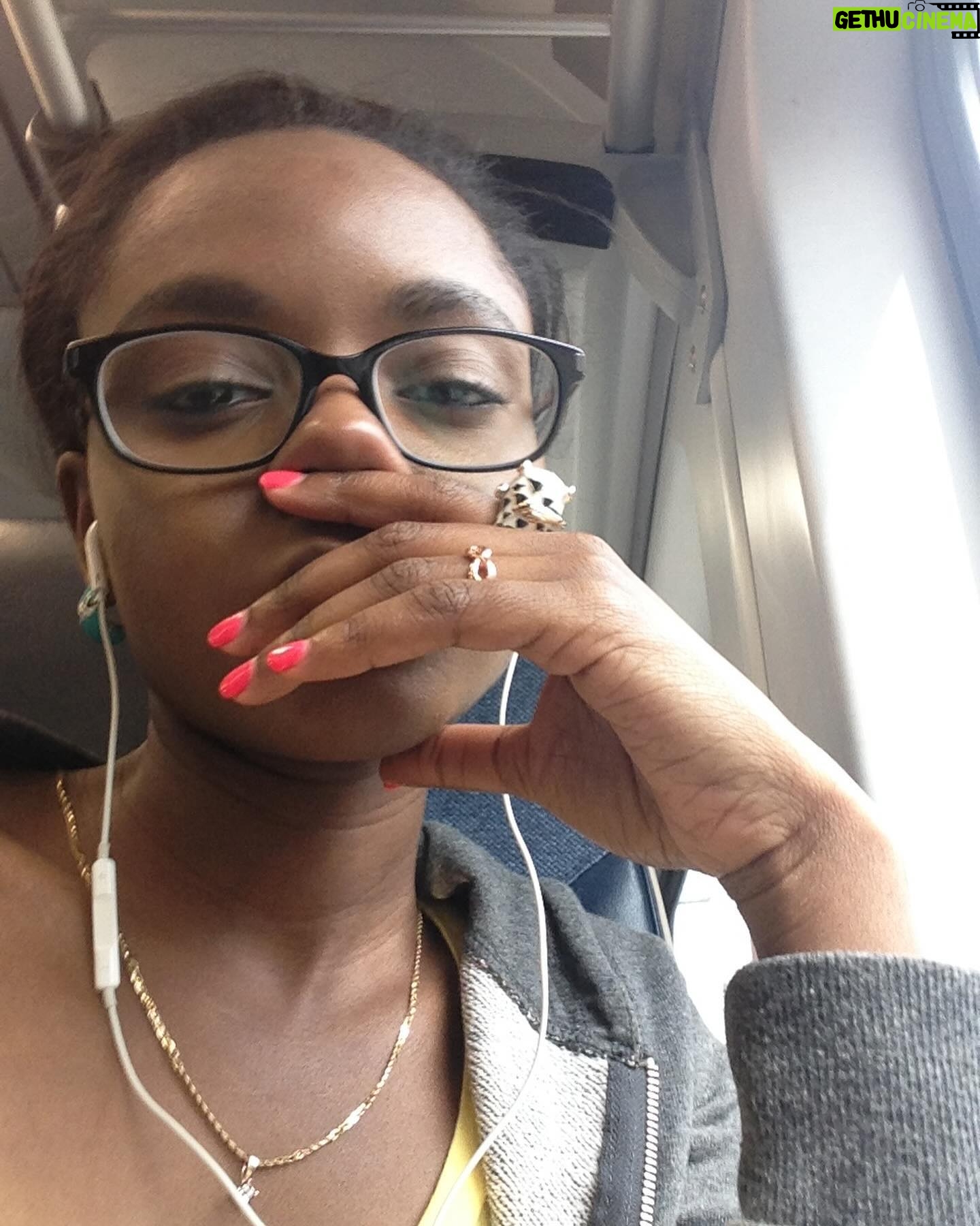 Ashleigh Murray Instagram - “Blue eyeshadow is back!” My shadow was blue in 2014 and my sister told me to wash my face.