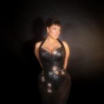 Ashley Graham Instagram - WOWWW - what an enchanting Met! 🌸✨ A HUGE thank you to @ludovicdesaintsernin and his team for their extraordinary dedication and craftsmanship. This dress is a true work of art, each piece of metal and Swarovski crystal was meticulously hand placed; 500 hours of hand work went into this extraordinary gown — they understood the assignment. @tiktok, thank you for being such fun partners in this whirlwind journey, thank you for being my date to the MET!! And to Anna and the @voguemagazine team, this will be a year to remember - let’s go host the red carpet!!! I can’t wait to see everyone’s looks! 🌺💫 #MetGala #LdSS Designer: @ludovicdesaintsernin Stylist: @mrsemilyevans Photographer: @lucyhelenaa Makeup: @shablamgela Hair: @justinemarjan Nails: @Harrietwestmoreland @millymason_ Dress @ludovicsaintsernin Diamonds @jaredthegalleriaofjewelry Shoes @ginashoesofficial Agent: @meansss