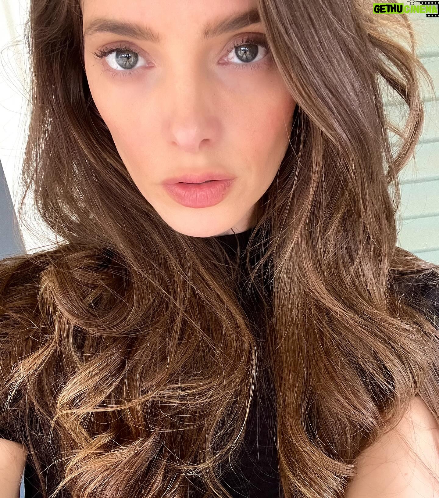Ashley Greene Instagram - Did makeup, found light, took photo... ended up staying in to watch #superbowl2024