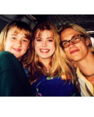 Ashley Johnson Instagram - It’s my sister’s birthday (@therantinghousewife). She’s the greatest. Here are 10 pictures that will absolutely mortify her. 

1. When I was packing up my New York apartment to come back home to Los Angeles, my Mom, sister and niece, surprised me with a visit to help me pack up. My sister did not help me, instead, she decided to try on clothes and do a photoshoot with my Mom. 
2. Such grace. Such beauty. Pure elegance. #edgy #décolleté 
3. Listen, I have a great head of hair, but my sister was blessed with a head of Unicorn hair that is truly a sight to behold. 
4. Time’s Square.  She also has legs for days. She may have got the hair and the legs. But I got the...Long torso and bigger feet. Which definitely makes me coordinated. 
5.  Yes, she’s pregnant in an Avatar costume with weird socks/tights on her feet (which are a size FIVE BY THE WAY) and no I will not explain further. 
6. The House of Eternal Return aka @meow__wolf 
7.  That one time we were sitting in the last row of the plane and when it was time to de-board, I slipped into the bathroom real quick (I really had to pee) and when I came out, the plane was empty and as I was walking off the plane, my sister was sitting in the pilot’s seat with the pilot’s hat on, and honestly that kind of thing is completely normal with my sister. 
8. Flying Beauty. 
9. We try to take a sister’s trip every year. This was one of my favorites. #bandoliernationalmonument 
10. Little known fact, my sister and her husband (my brother in law not to brag) have the same birthday. 

I love you, B. You’re incredible and I feel so lucky I get to be your sister.