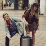 Ashley Johnson Instagram – Today is my sister’s birthday. She’s the greatest and she’s my best friend. One of the most important things for both of us, is to live a life of adventure and measuring success in life on experiences and stories and doing things that push us out of our comfort zones. We’ve travelled the world together and I can’t wait for more. She’s the best Mom (of five children might I add) and I’m so blown away and inspired by her every day. 
Also, it’s my brother in law’s birthday @jonnylangband. Yes, my sister and her husband have the same birthday. He’s just the best and I feel so lucky this is my family and I just love them so dang much. Happy Birthday @therantinghousewife and @jonnylangband. I love you both to the moon and back.